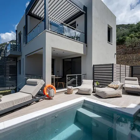 Kalma Luxury *